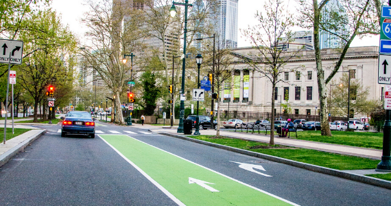 Painted green bike lane on Benjamin Franklin Parkway in Philadelphia